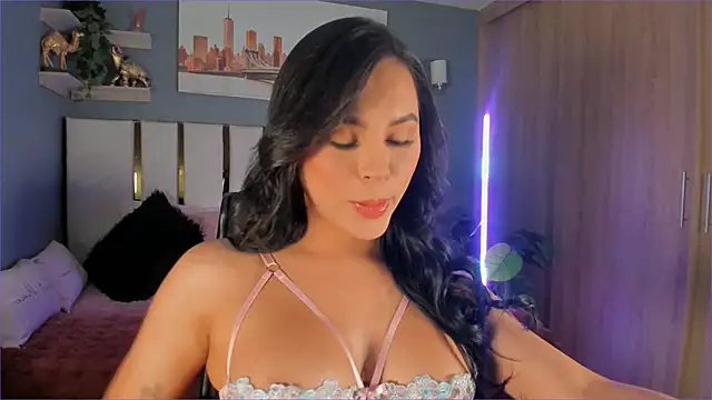 Bambi gurl online show from April 12, 2026, 1:09 am