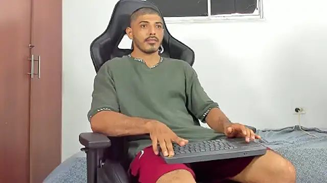 joris vo online show from December 2, 2024, 8:28 pm