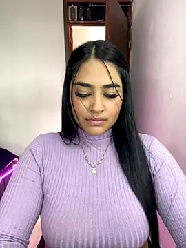 Snapshot of Charlotte_cutee18 chatting on October 29, 2025, 8:30 pm Charlotte cutee18 online show from October 29, 2025, 8:30 pm