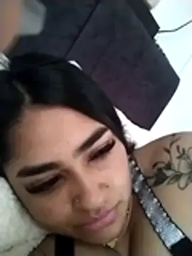 Snapshot of Charlotte_cutee18 chatting on October 28, 2025, 5:12 pm Charlotte cutee18 online show from October 28, 2025, 5:12 pm