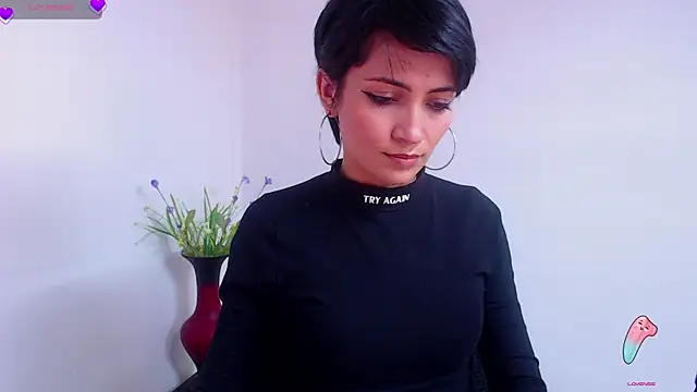 Hannaaaa   online show from January 20, 2025, 9:11 pm