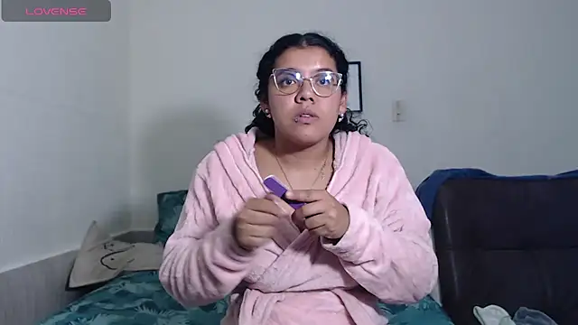 agata 22 online show from March 27, 2026, 3:26 am