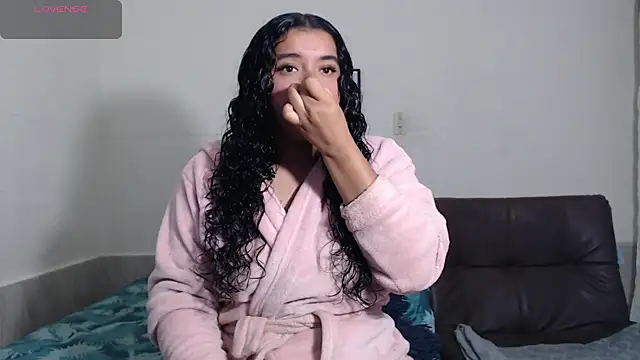 Snapshot of agata_22 chatting on December 23, 2025, 4:01 am agata 22 online show from December 23, 2025, 4:01 am