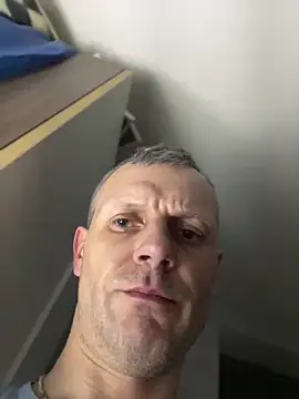 Arthur2288xh online show from April 11, 2026, 11:41 pm