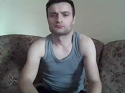 suarez1235 online show from February 16, 2026, 11:09 am