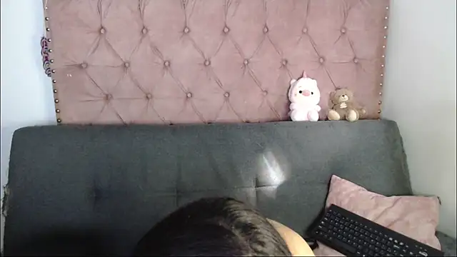 Snapshot of missbella1 chatting on July 1, 2026, 8:20 pm missbella1 online show from July 1, 2026, 8:20 pm