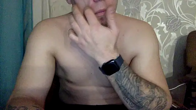 KristiDan online show from December 21, 2025, 11:05 pm