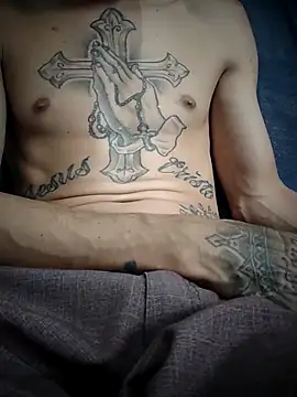 DG0022 online show from March 17, 2026, 7:06 pm