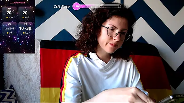 Snapshot of vaders_daughter chatting on September 20, 2025, 1:27 pm vaders daughter online show from September 20, 2025, 1:27 pm