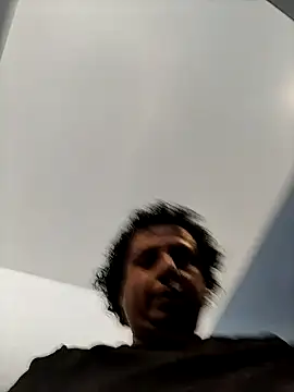 Snapshot of Martin29999 chatting on November 15, 2025, 12:47 am Martin29999 online show from November 15, 2025, 12:47 am