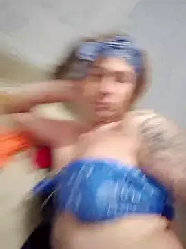 Snapshot of cdressupdiva chatting on January 9, 2026, 8:43 am cdressupdiva online show from January 9, 2026, 8:43 am