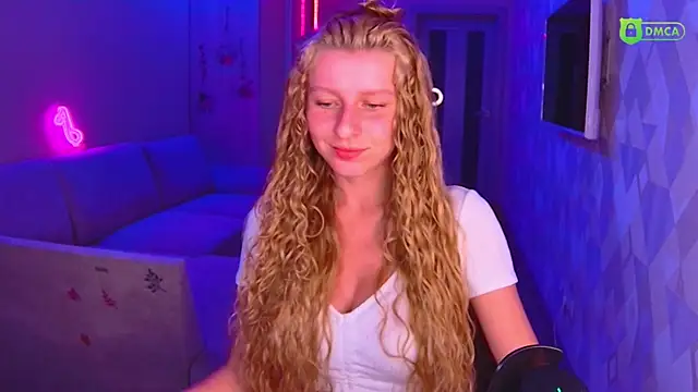 Snapshot of AmaliaQueen chatting on September 28, 2025, 3:19 pm AmaliaQueen online show from September 28, 2025, 3:19 pm