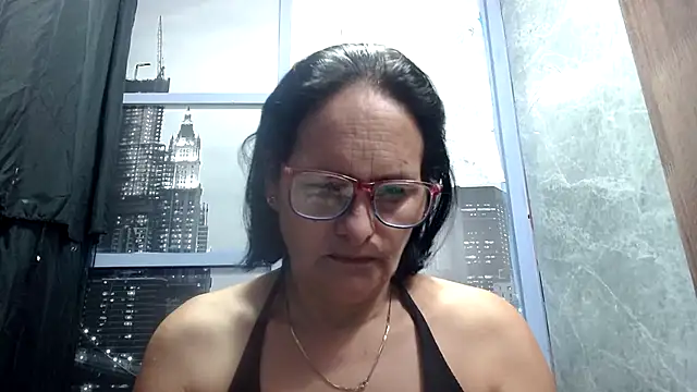 Nastylatinaxxx online show from December 14, 2025, 12:00 pm