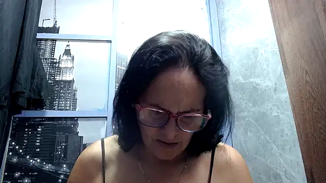 Nastylatinaxxx online show from March 26, 2026, 12:03 pm