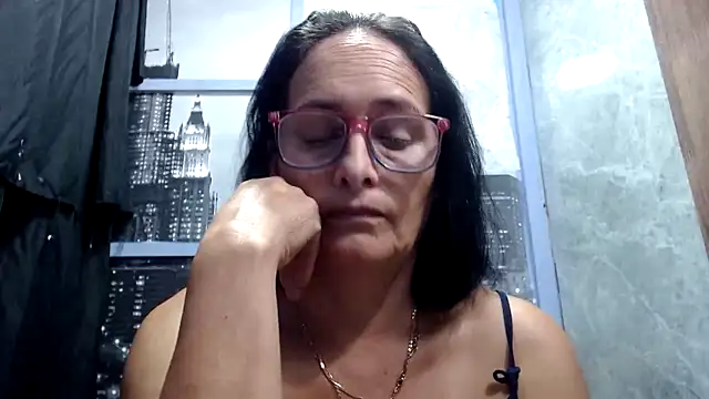 Nastylatinaxxx online show from January 17, 2026, 2:48 am