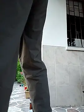 Snapshot of sebasxx97 chatting on September 19, 2025, 10:52 am sebasxx97 online show from September 19, 2025, 10:52 am