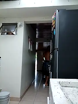 sebasxx97 online show from December 4, 2025, 12:37 pm