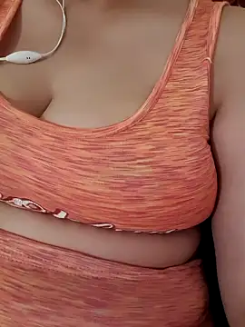 Snapshot of Zanoba-16 chatting on September 20, 2025, 11:43 pm Zanoba-16 online show from September 20, 2025, 11:43 pm