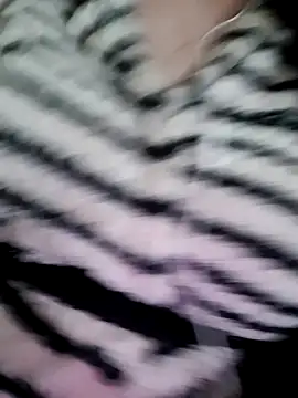 Snapshot of Zanoba-16 chatting on March 21, 2025, 12:07 am Zanoba-16 online show from March 21, 2025, 12:07 am