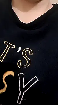 Snapshot of Zanoba-16 chatting on March 22, 2025, 5:31 pm Zanoba-16 online show from March 22, 2025, 5:31 pm