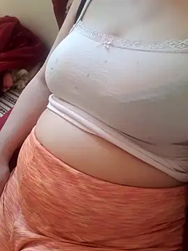 Snapshot of Zanoba-16 chatting on September 27, 2025, 10:43 am Zanoba-16 online show from September 27, 2025, 10:43 am