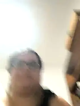 RachellGraham online show from March 10, 2025, 1:21 pm