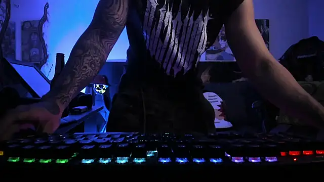 Sisoyalejo420 online show from December 1, 2025, 10:05 am