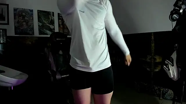 Snapshot of Sisoyalejo420 chatting on September 30, 2025, 11:38 am Sisoyalejo420 online show from September 30, 2025, 11:38 am