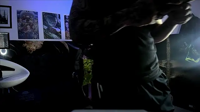 Snapshot of Sisoyalejo420 chatting on September 21, 2025, 7:30 pm Sisoyalejo420 online show from September 21, 2025, 7:30 pm