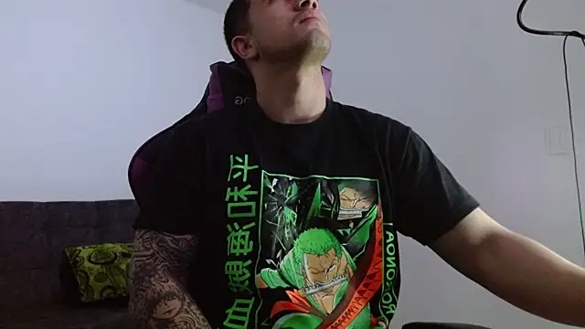 Snapshot of Sisoyalejo420 chatting on March 16, 2025, 2:21 am Sisoyalejo420 online show from March 16, 2025, 2:21 am