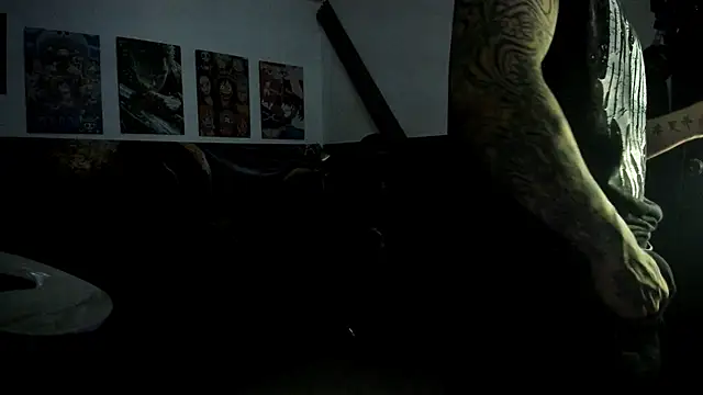 Snapshot of Sisoyalejo420 chatting on October 1, 2025, 6:07 am Sisoyalejo420 online show from October 1, 2025, 6:07 am