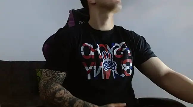 Snapshot of Sisoyalejo420 chatting on March 19, 2025, 10:42 pm Sisoyalejo420 online show from March 19, 2025, 10:42 pm