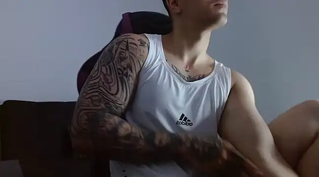 Snapshot of Sisoyalejo420 chatting on March 23, 2025, 6:58 am Sisoyalejo420 online show from March 23, 2025, 6:58 am