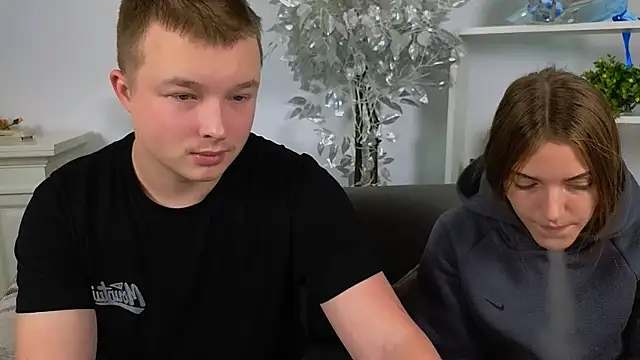  Olli  Stiw  online show from October 22, 2025, 8:14 am