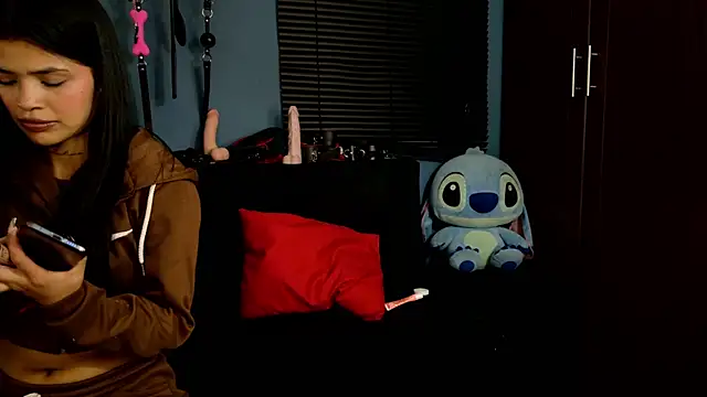 Alaia Asuka online show from January 31, 2025, 11:24 pm