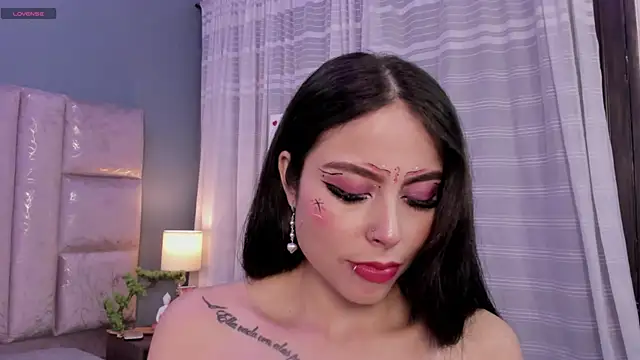 AnnieNasty online show from November 24, 2025, 12:05 pm