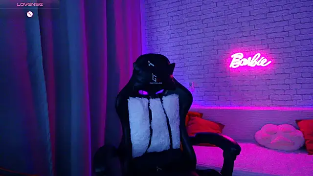 Snapshot of -Stacyy- chatting on October 5, 2025, 1:07 am -Stacyy- online show from October 5, 2025, 1:07 am