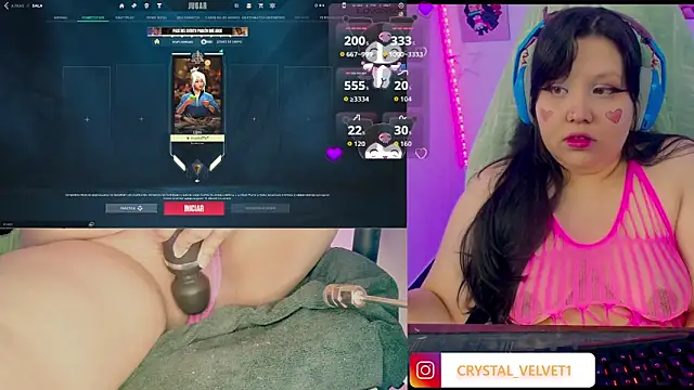 crystal7u7 online show from October 6, 2025, 8:20 pm