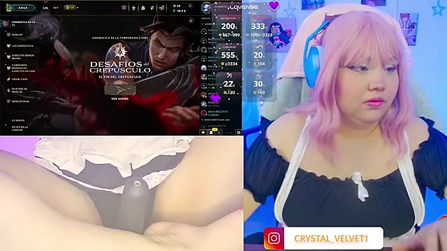 crystal7u7 online show from November 7, 2025, 9:41 pm