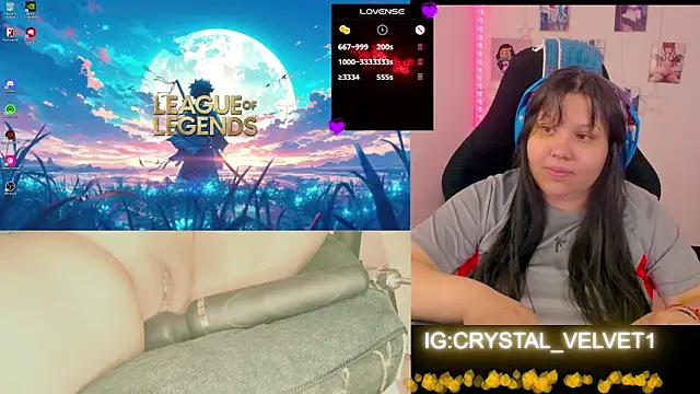 crystal7u7 online show from September 18, 2025, 9:07 pm