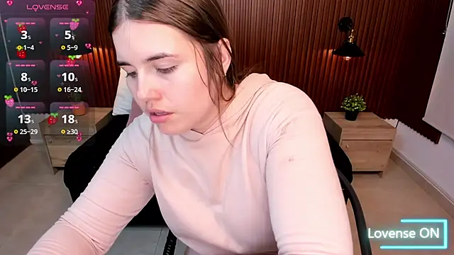 Aabby lee online show from September 9, 2025, 6:50 pm