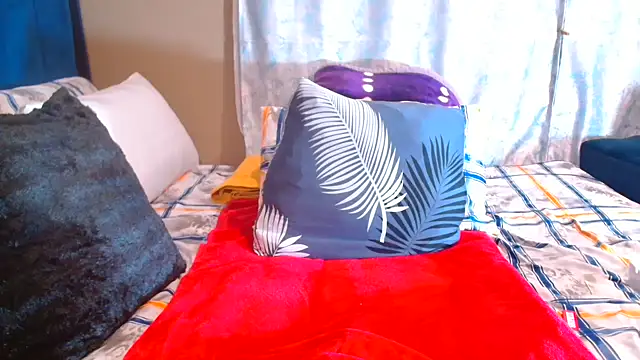 Snapshot of BERNINIBLUSHX89 chatting on October 21, 2025, 10:31 pm BERNINIBLUSHX89 online show from October 21, 2025, 10:31 pm