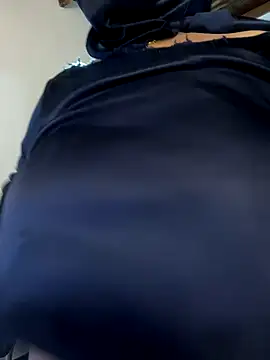 Snapshot of haddy_ss chatting on October 26, 2025, 7:14 pm haddy ss online show from October 26, 2025, 7:14 pm