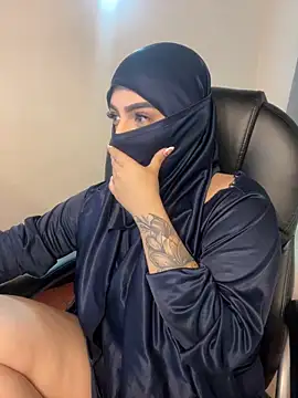 Snapshot of haddy_ss chatting on October 19, 2025, 7:38 pm haddy ss online show from October 19, 2025, 7:38 pm