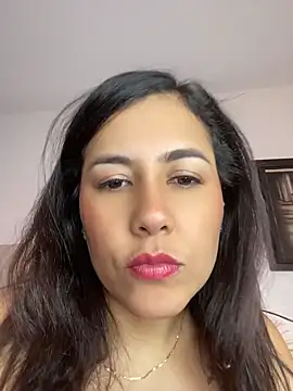 manuela star online show from May 21, 2026, 1:41 pm