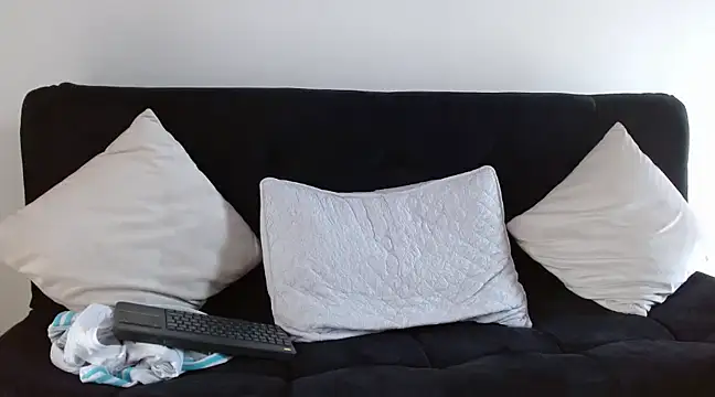 frank myles online show from March 17, 2025, 4:01 pm