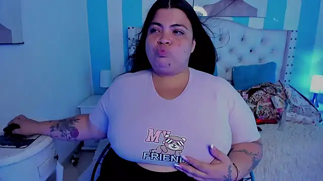 sobigcurvy4u online show from December 13, 2024, 4:49 pm