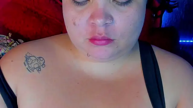 sobigcurvy4u online show from December 19, 2024, 7:07 pm