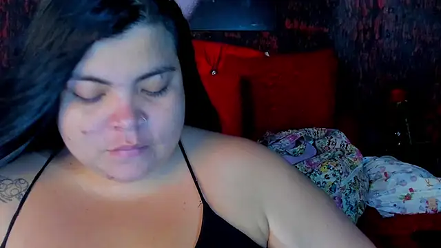 sobigcurvy4u online show from December 18, 2024, 7:08 pm