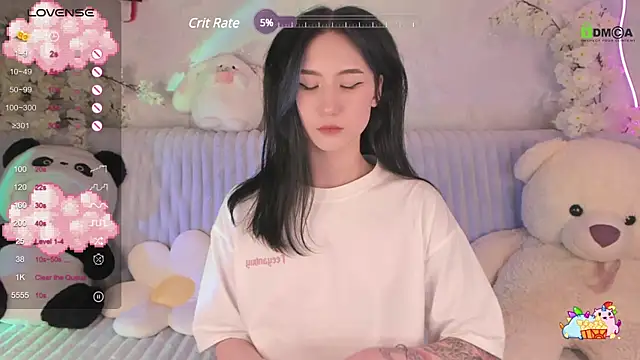 Snapshot of EmmaHixLove chatting on January 30, 2025, 4:13 pm EmmaHixLove online show from January 30, 2025, 4:13 pm